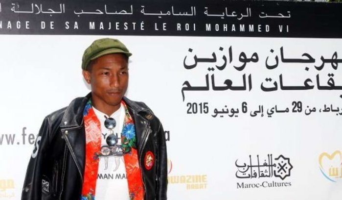Pharrell Williams geeft geweldig antwoord aan journaliste in Rabat
