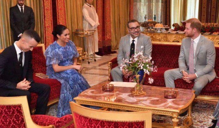 Koning Mohammed VI nodigt prins Harry en Meghan Markle uit voor thee (foto's)