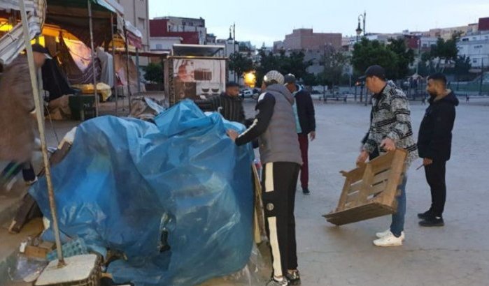 Tanger: illegale kraampjes en terrassen verdwijnen