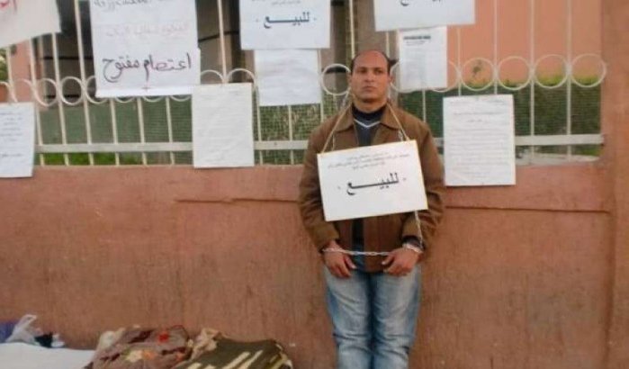 Marokkaan zet zichzelf te koop in Beni Mellal