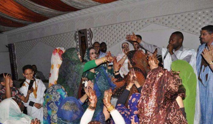 In het zuiden van Marokko worden scheidingen met een feest gevierd