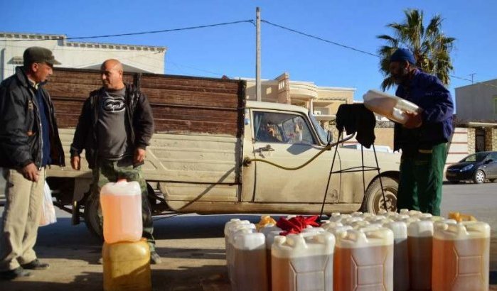 Minder Algerijns smokkelbenzine en meer tankstations in Marokko