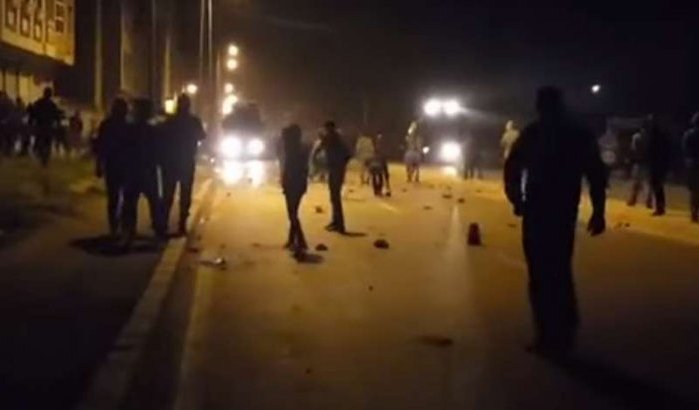 Gewelddadige rellen in Al Hoceima (video)