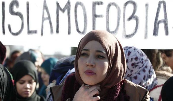 Amsterdam gaat islamofobie registreren