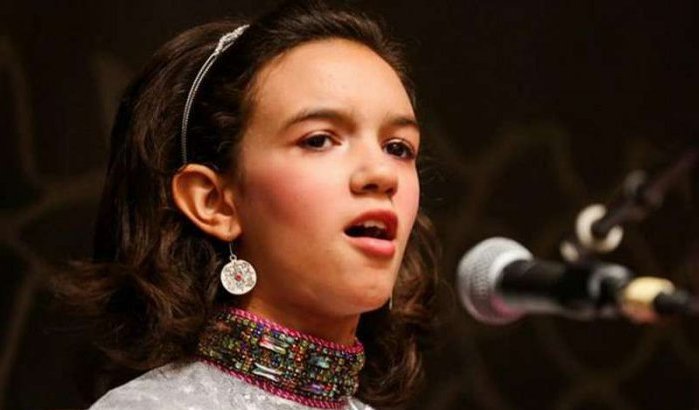 Marokkaans meisje weet jury The Voice te overtuigen (video)