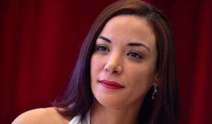 Loubna Abidar dreigt met aanvraag politiek asiel