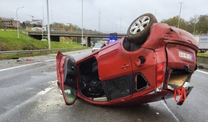 Medewerkster ambassade van Marokko gewond bij ernstig verkeersongeval in België