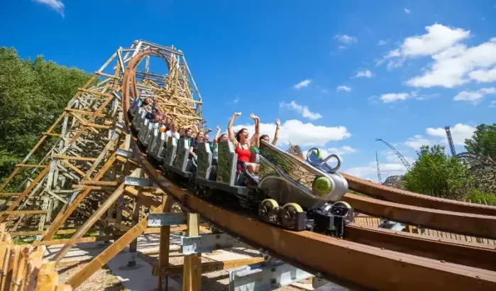 Brusselse studente Samia vernederd door Walibi
