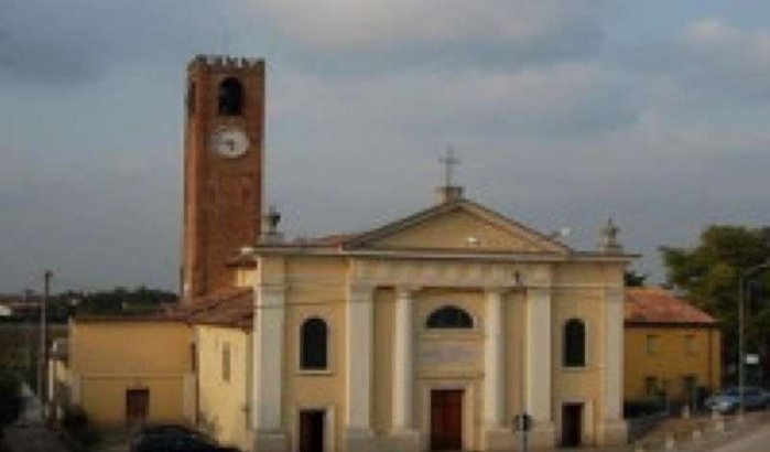 Marokkanen beroven en besmeuren Italiaanse kerk