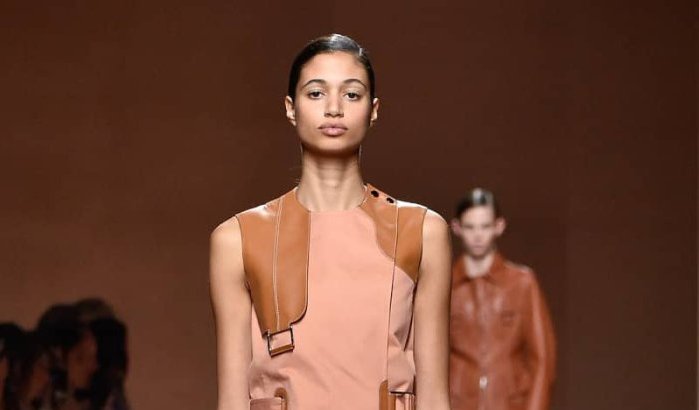 Malika El-Maslouhi en Imaan Hammam sterren zomercampagne Tory Burch