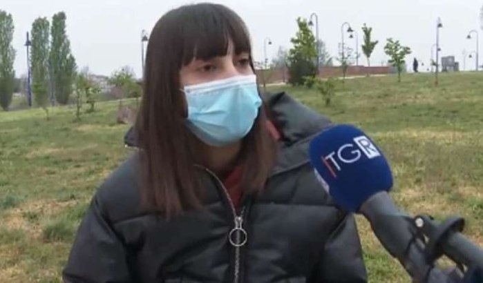 Marokkaanse lesbienne op straat gezet door haar ouders in Italië