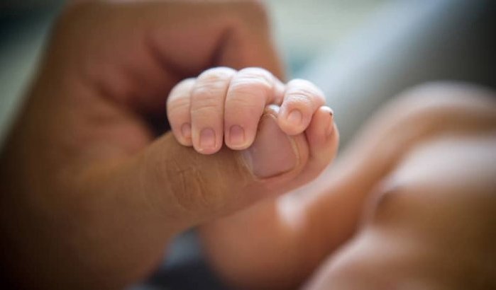 Mahmoud verliest huurtoeslag in Nederland door "illegale babydochter"