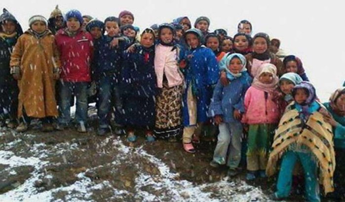 Verenigde Arabische Emiraten verdelen hulp onder bevolking regio Ifrane