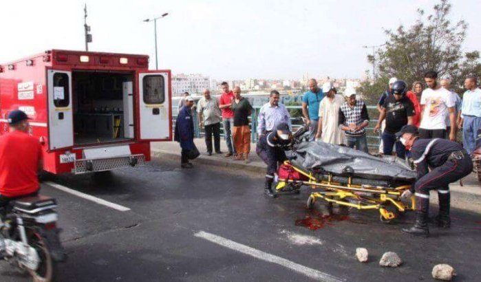 Marokko: dief maakt dodelijk crash na stelen telefoon politievrouw