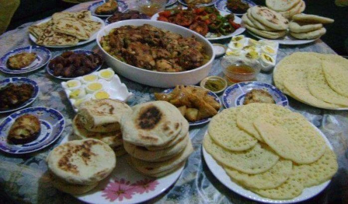 Marokkanen zijn minder productief en geven meer uit tijdens Ramadan