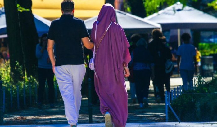 Schandaal in Nederland: "Moslims constant bespied"