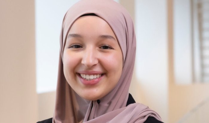 Rotterdamse Hassnae werd mentor om rolmodel te zijn dat ze zelf miste