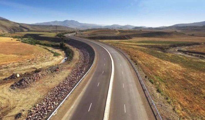 Aanleg expresweg Tiznit-Laayoune verloopt vlot