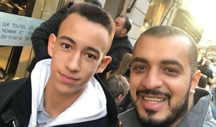 Moulay Hassan met fan op de foto in Parijs (foto)