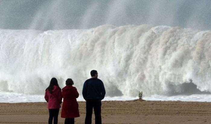 Marokko bouwt anti-tsunami muur in Salé