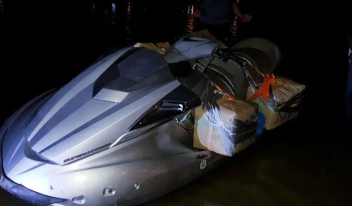 Drugssmokkel met jetski op strand Tanger mislukt