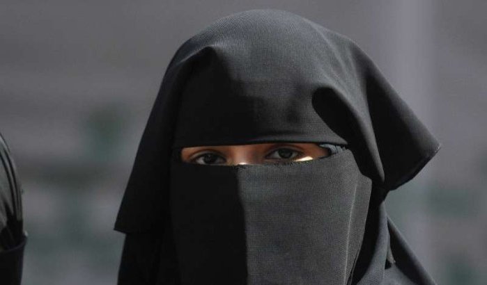 Protestactie na weigering studentes met nikab op campus El Jadida