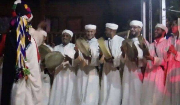 Marokkaanse Ahdiousdansers verdwijnen tijdens reis in Frankrijk