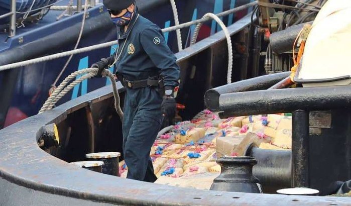Spaanse douane onderschept 18 ton drugs uit Marokko (video)