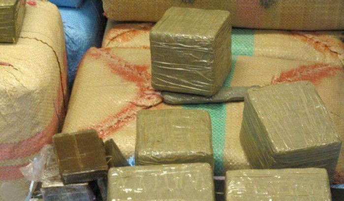 Marokko: politie onderschept 450 kilo drugs en 250.000 dirham