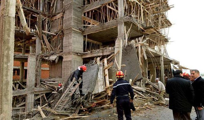 Gebouw in aanbouw stort in in Casablanca (foto's)