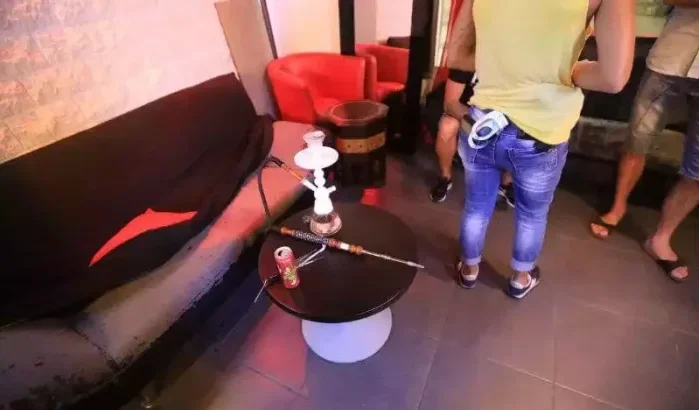 Marokkaanse steden gaan strijd aan tegen shisha lounges