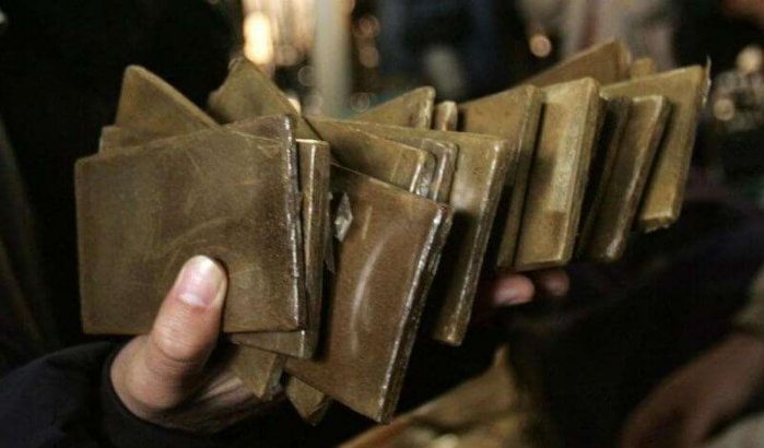 Naaister in Marokko met tientallen kilo's hasj betrapt