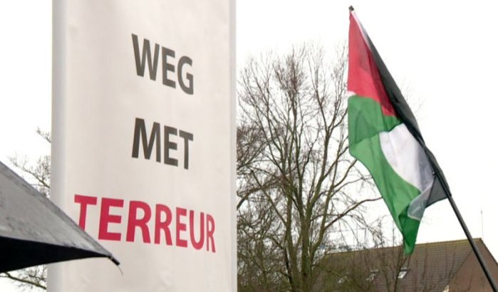 Demonstratie in Urk na vertrek bedreigd Marokkaans gezin