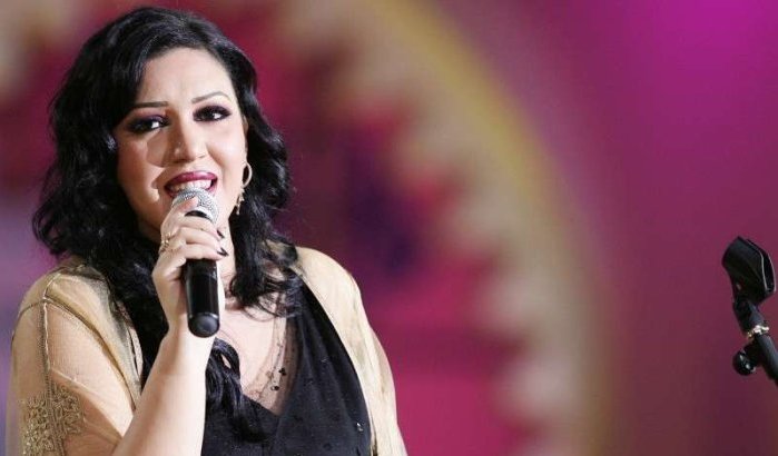 Asma Lmnawar deelt nieuwe song 'Derti liya tayara'