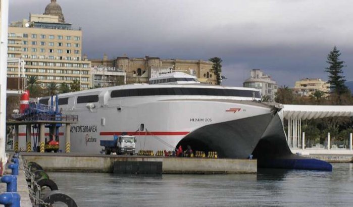 Marokkaanse migranten in ferry ontdekt in Malaga (video)