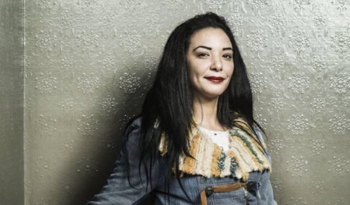 Loubna Abidar steunt "Moulat el Khimar"