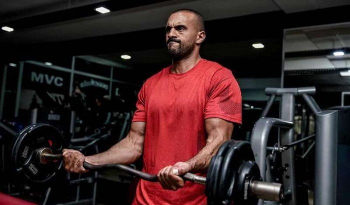 Badr Hari blijft trainen ondanks dopingschandaal