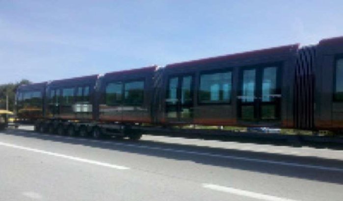 Speciaal konvooi voor tram Casablanca