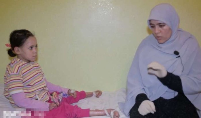 Marwa (8) zonder huid geboren (video)