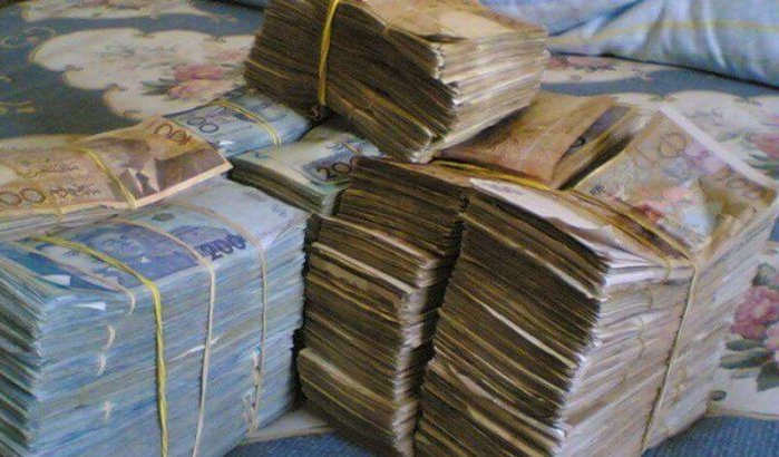 Marokko: man steelt 800.000 dirham van grootmoeder
