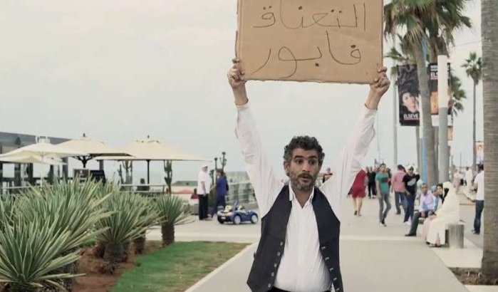Houkak, korte film over de tegenstrijdigheden van de Marokkaanse samenleving