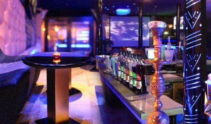 Politie Fez opent jacht op shisha lounges