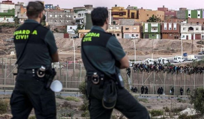 Verstekeling verstopt in autostoel aan grens Melilla 