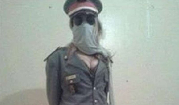 Ophef om sexy Marokkaanse met politie-uniform 