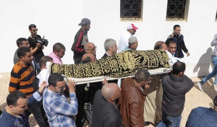 Doodgeschoten Kamerlid Abdellatif Merdas begraven (video)