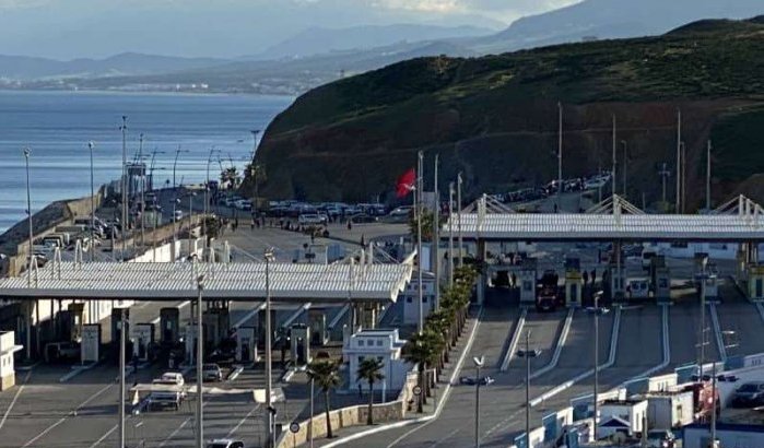 Grenzen Sebta en Melilla tot 31 maart gesloten