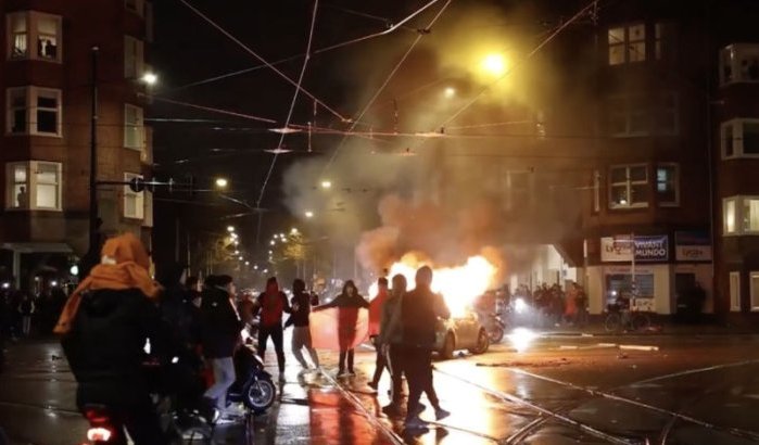Celstraf voor gooien met zwaar vuurwerk na WK-stunt Marokko in Amsterdam