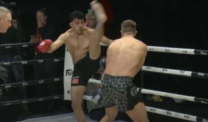 Said Kabil velt tegenstander met enorme knock-out (video)