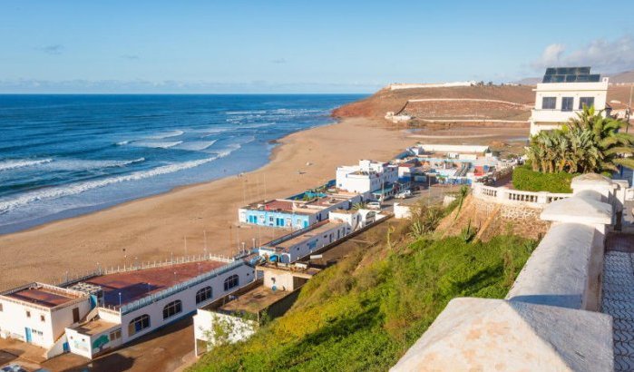 Illegale constructies op stranden Sidi Ifni gesloopt
