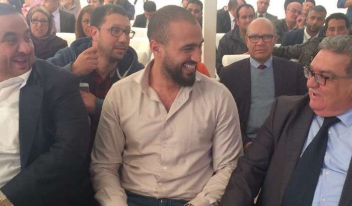 Badr Hari guest star nieuwe openbare toiletten Marrakech